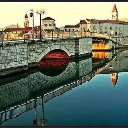 Stella Maree 3 * Trogir